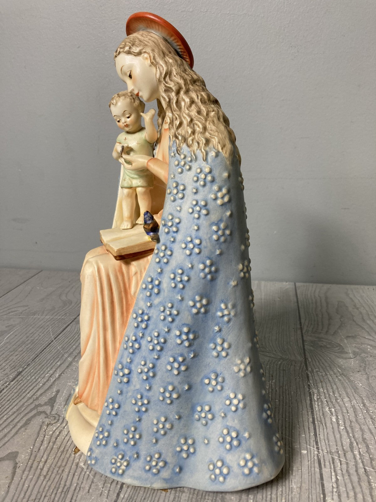 Hummel Goebel Flower Madonna Goebel Hummel Figurine Mary With Baby Jesus & Bird