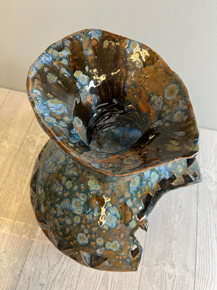 UNIQUE!!! Handcrafted Floating Vase Leon Kula-Like Home Decor Candle Display