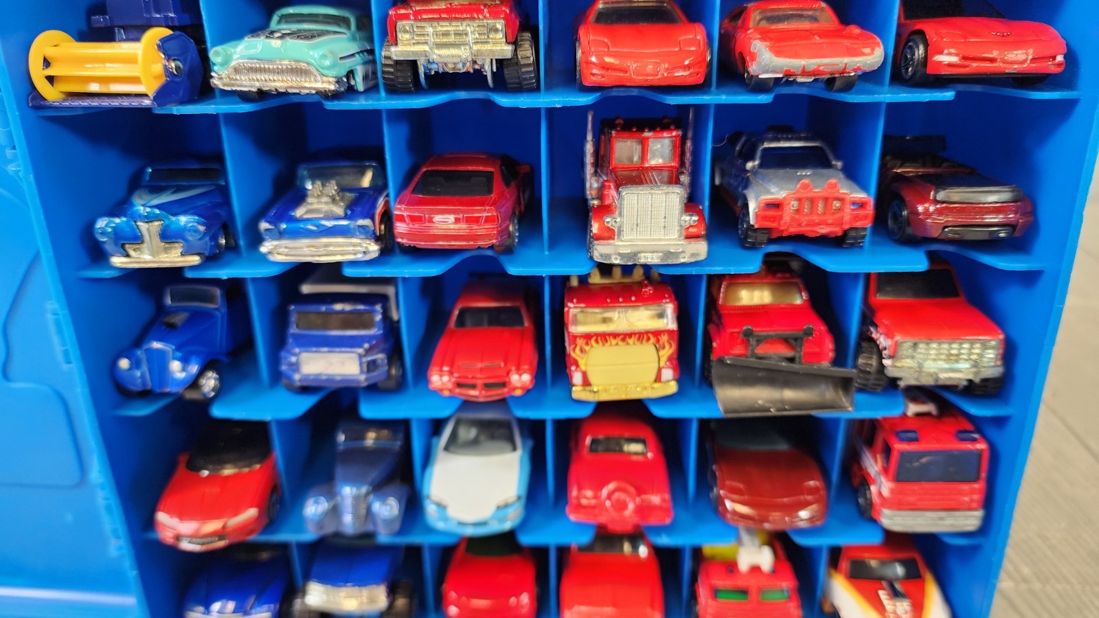 Mattel Hot Wheels Blue 48 Car Carrying Case Filled with 49 Cars! 2000s (Box 3)