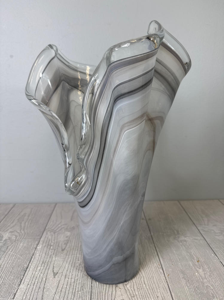 MURANO GLASS VASE - ITALY WHITE GRAY UNIQUE OPEN PETAL ART VASE - 16.5'' TALL