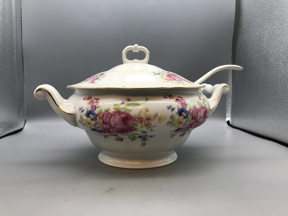 Favolina Poland Soup Tureen with Ladle - White w/ Floral Designs and Gold Trim