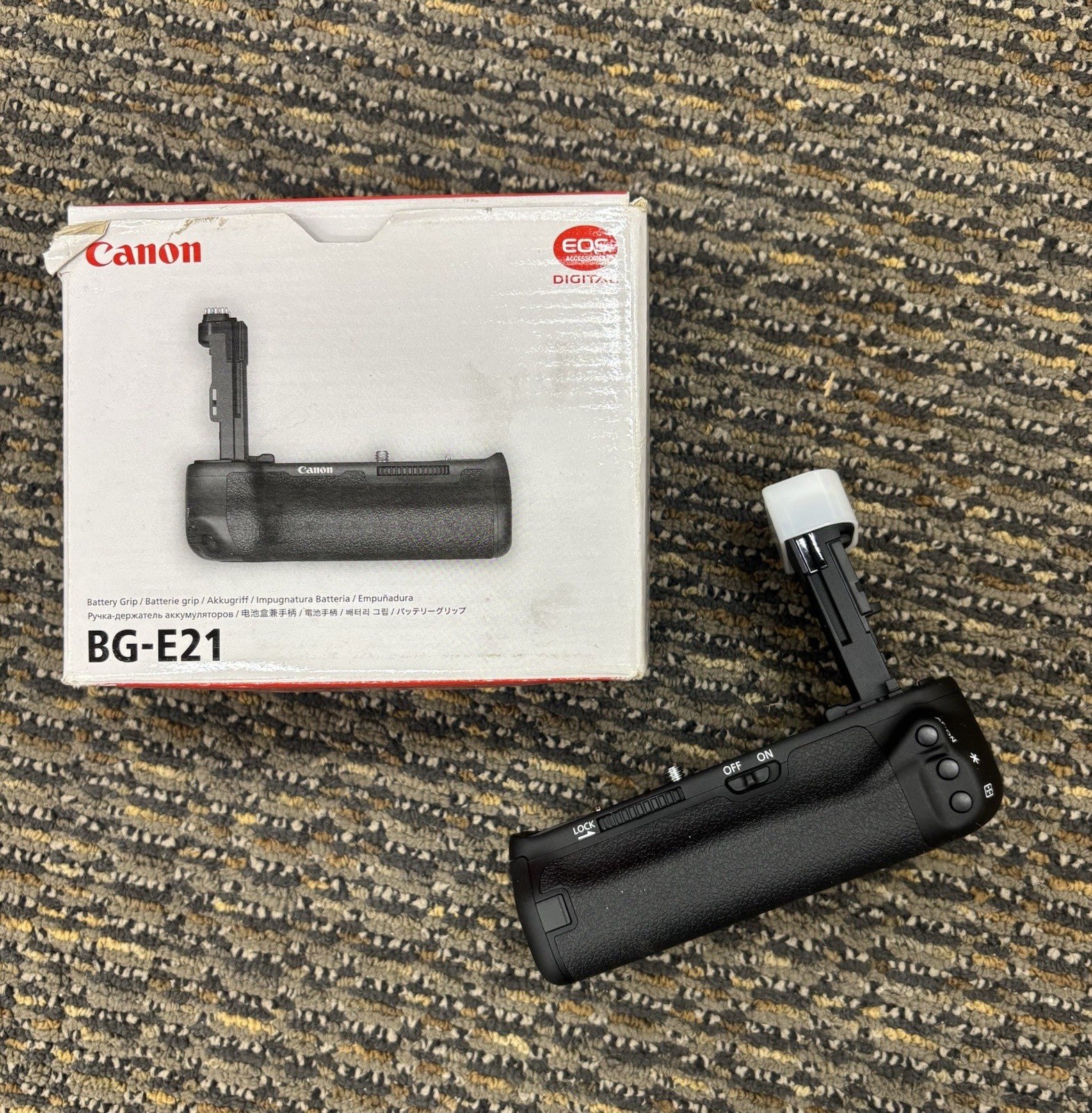 Used Canon BG-E21 Camera Battery Grip in Box For Canon EOS