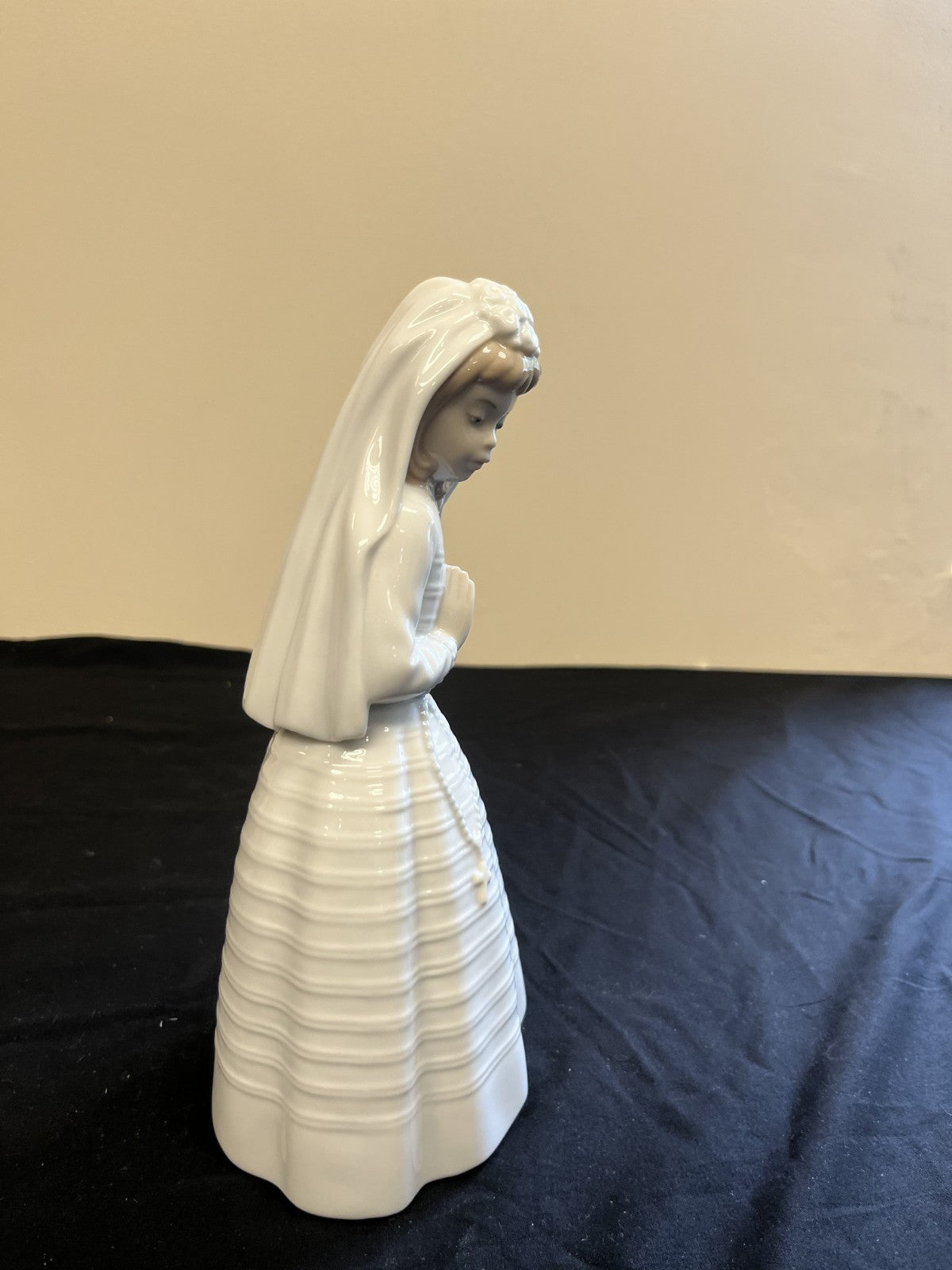 Vtg Nao Lladro Girl Praying Confirmation First Communion Rosary Catholic Veiled