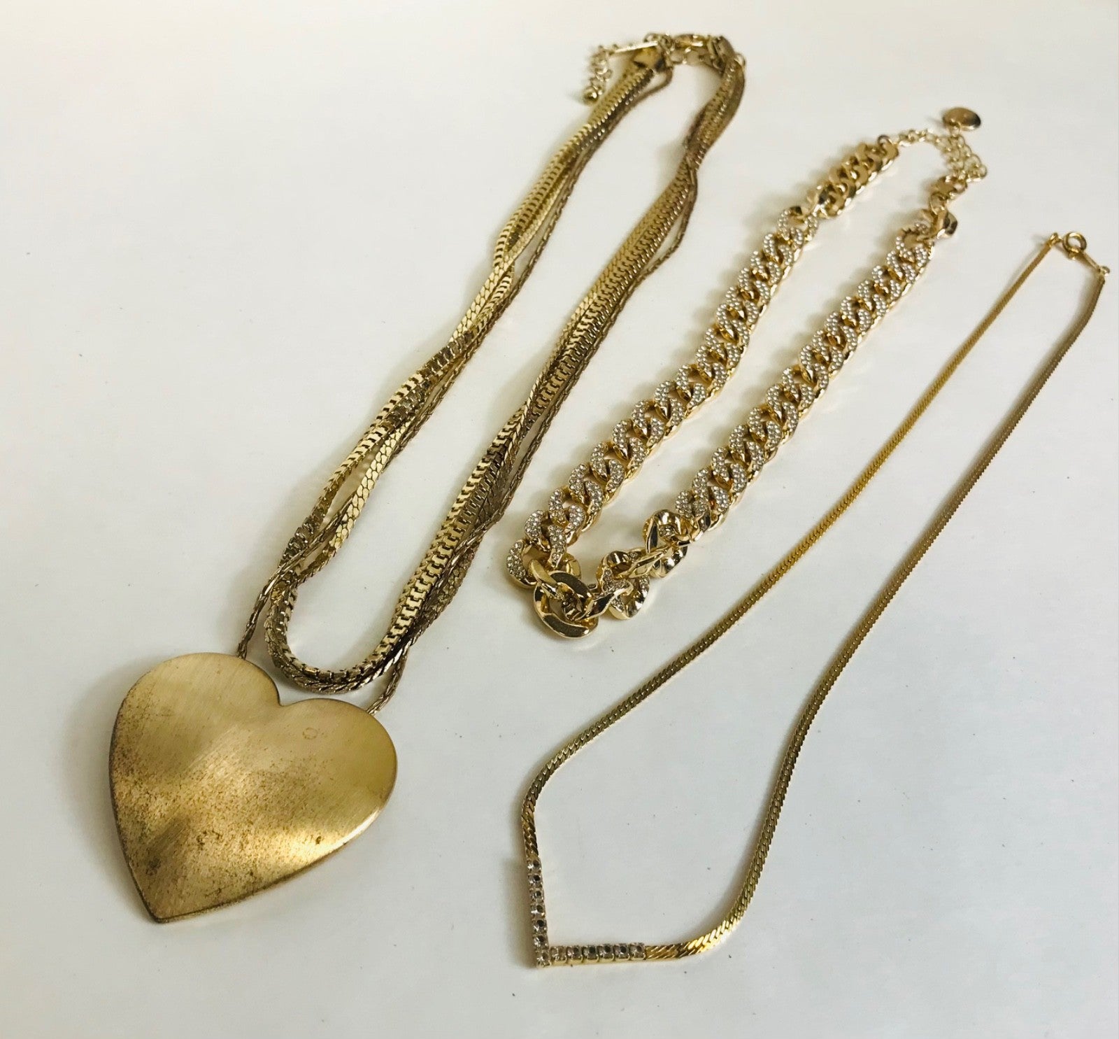 2 Pound Lot of Assorted Necklaces- Mixed styles for crafting and Repurposing