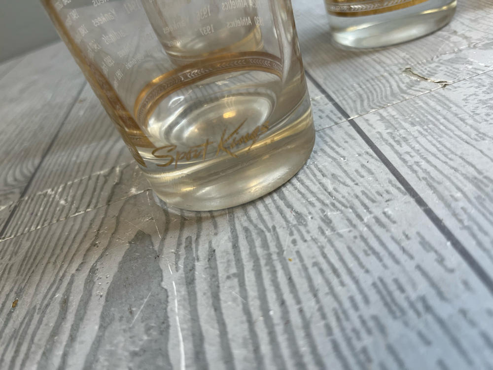 Set of 4 Vintage Sports King Drinking Glasses Mid-Century Gold Detail Overlay