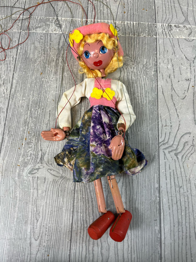 Vintage Pelham Standard Stringed Marionette Puppet Girl Mitzi Made in England