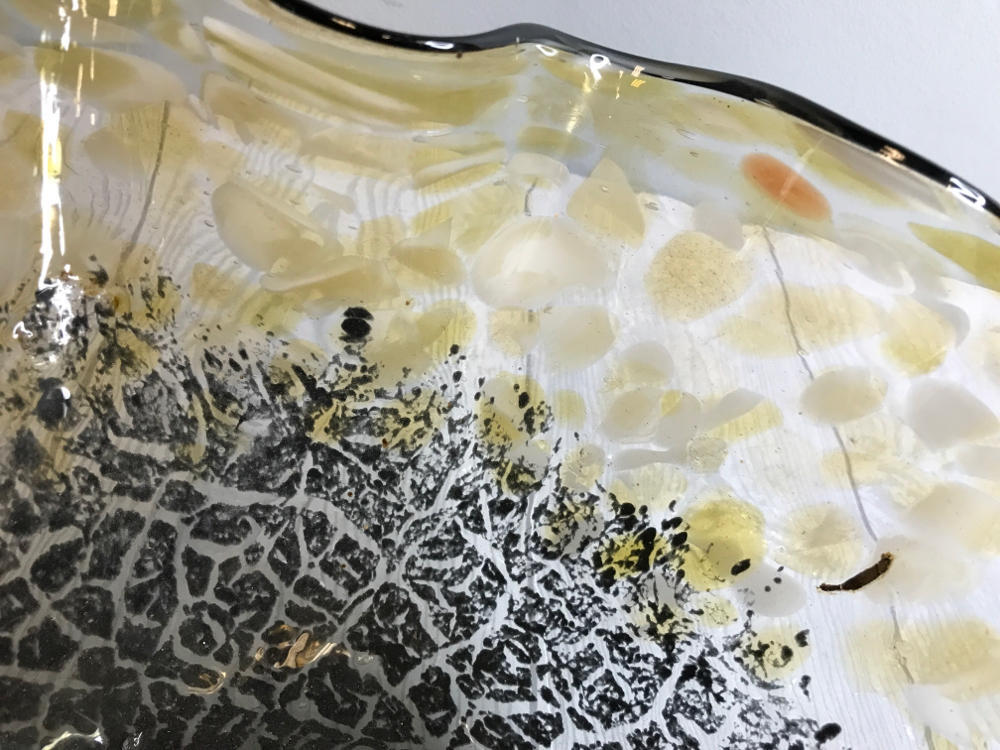 Murano Like Ruffled Art Glass Bowl Ruffled Edge Crackle Effect Marked Pampa Bay
