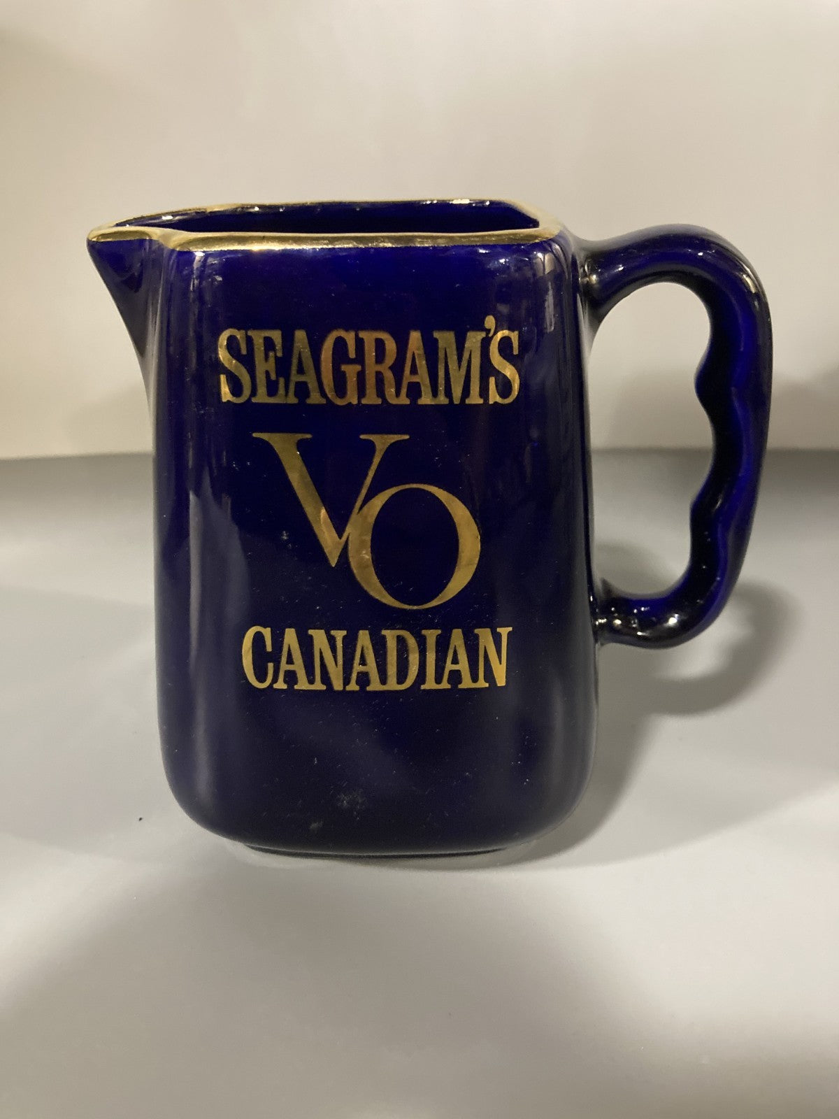 Vintage Collectible Ceramic Liquor Jug/Pitcher Seagram's Canadian VO