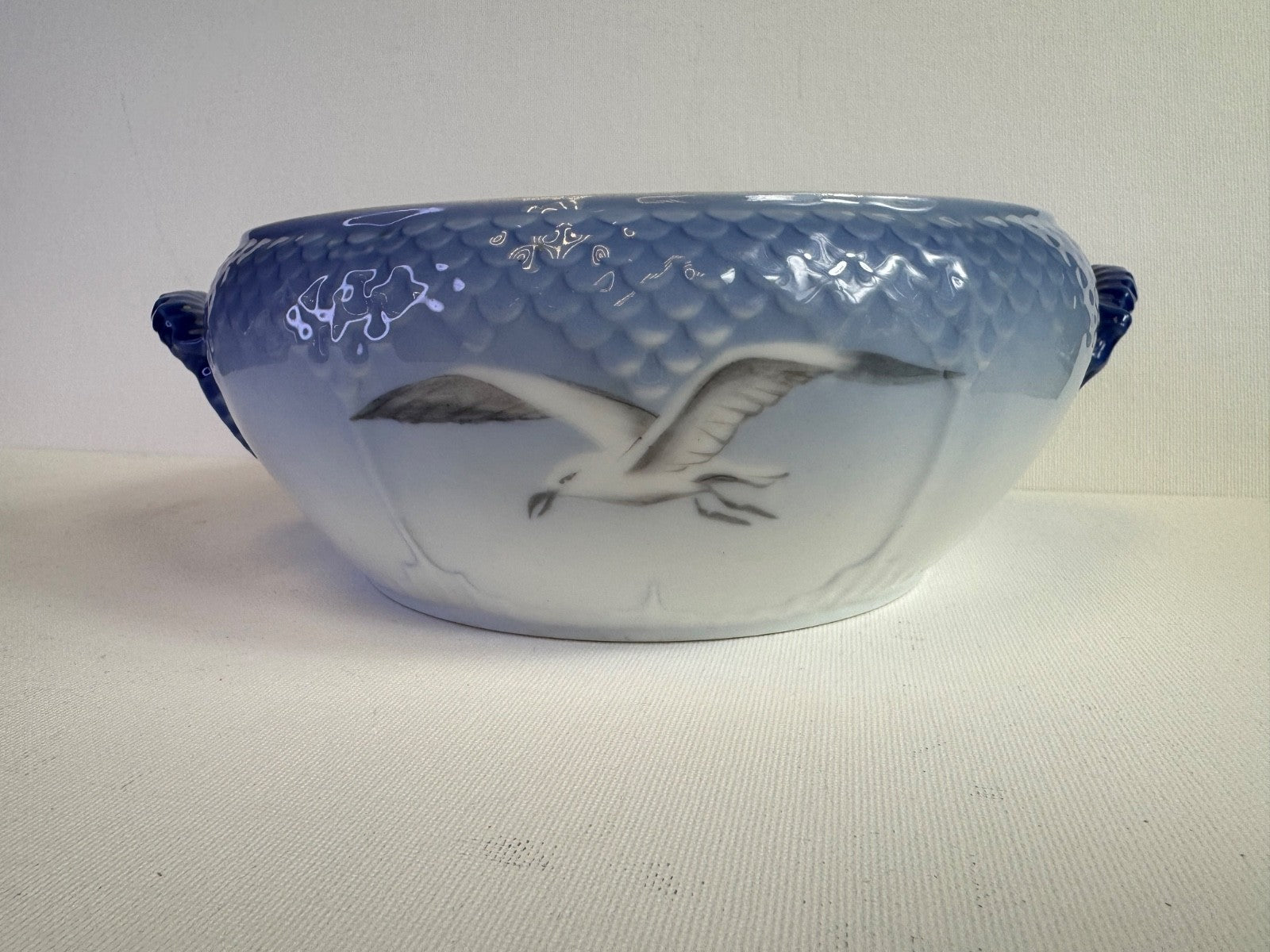 Bing & Grondahl Large Seagull 10" Covered Soup Tureen or Casserole Dish- B & G