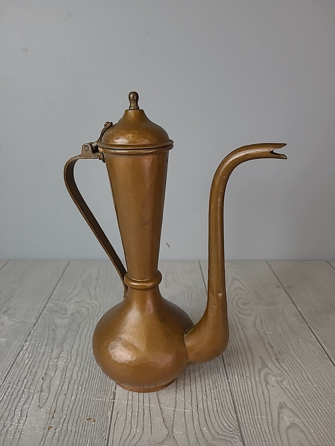 Antique VTG 12.5” Hammered Copper and Brass Tea Pot Turkish Pitcher Coffee Decor