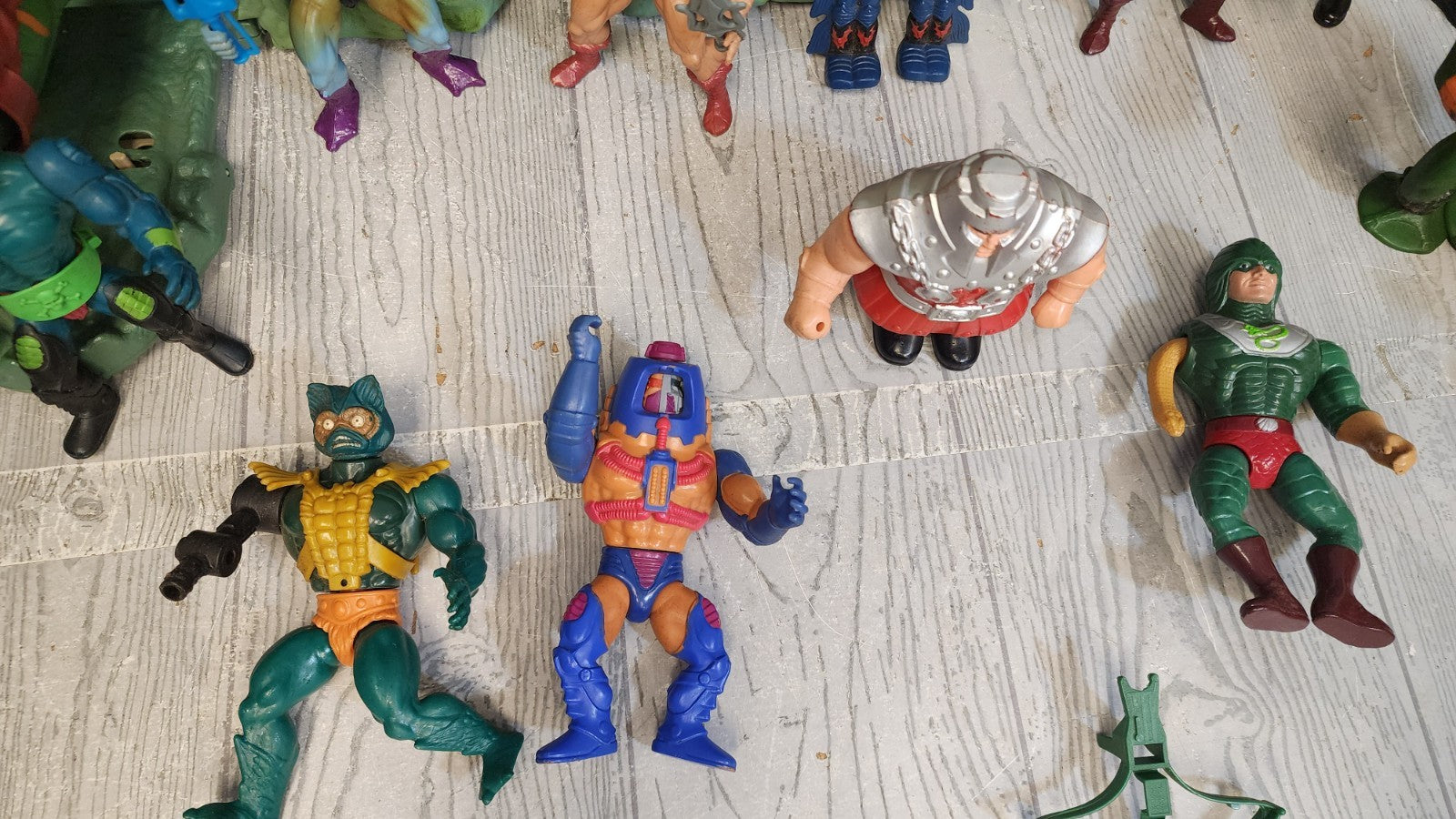 Vintage Lot He-man Castle Grayskull Playset wt Action Figures & Accessories Used