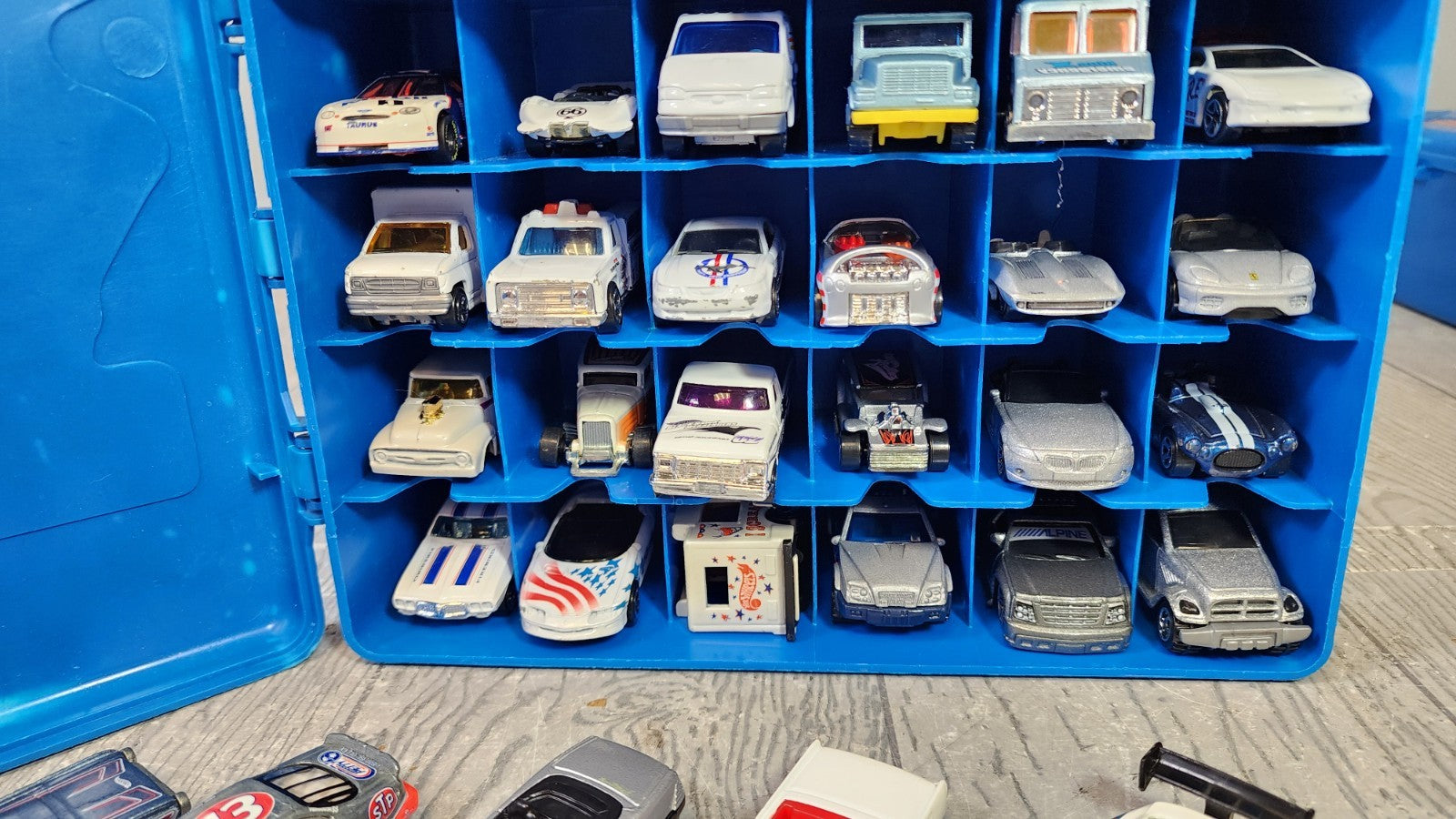 Mattel Hot Wheels Blue 48 Car Carrying Case Filled with 58 Cars! 2000s (Box 2)