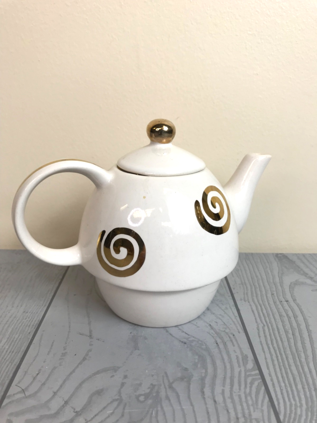 Ceramic White with Gold Swirl " Tea for One " Set with Modern Design- Pot + Cup