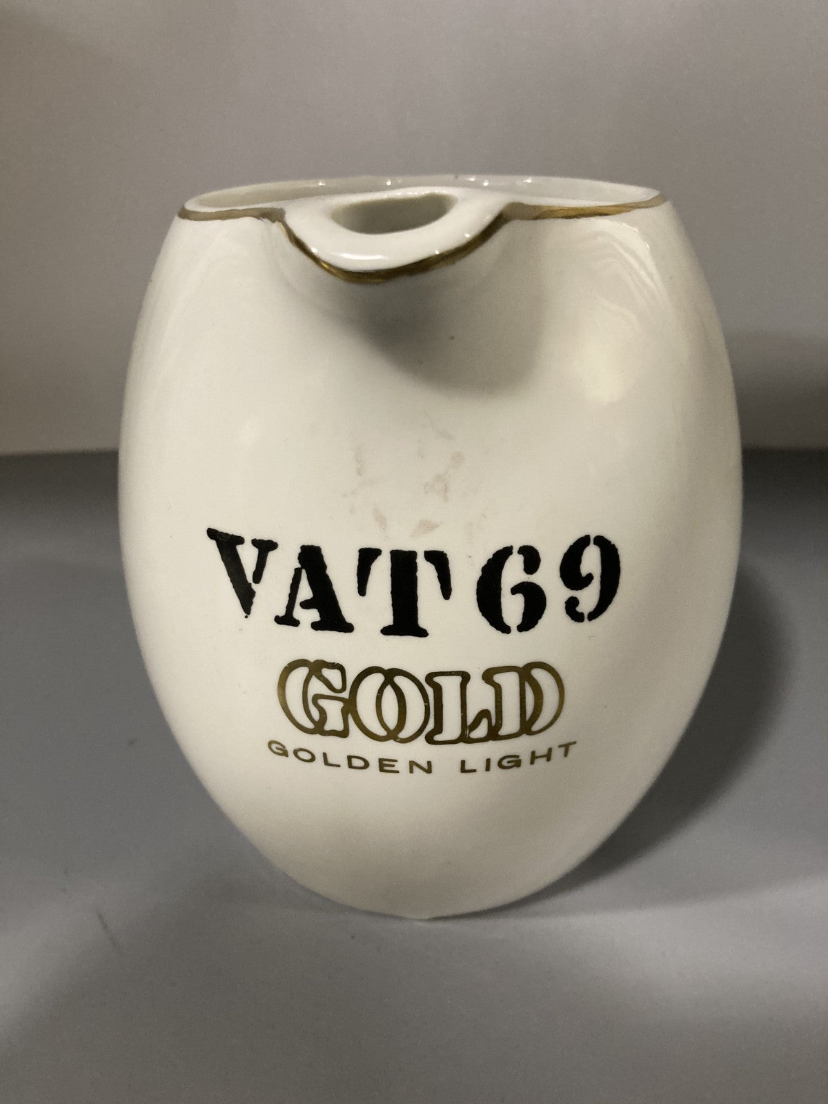 Vintage Collectible Ceramic Liquor Jug/Pitcher VAT 69 Gold Golden Light