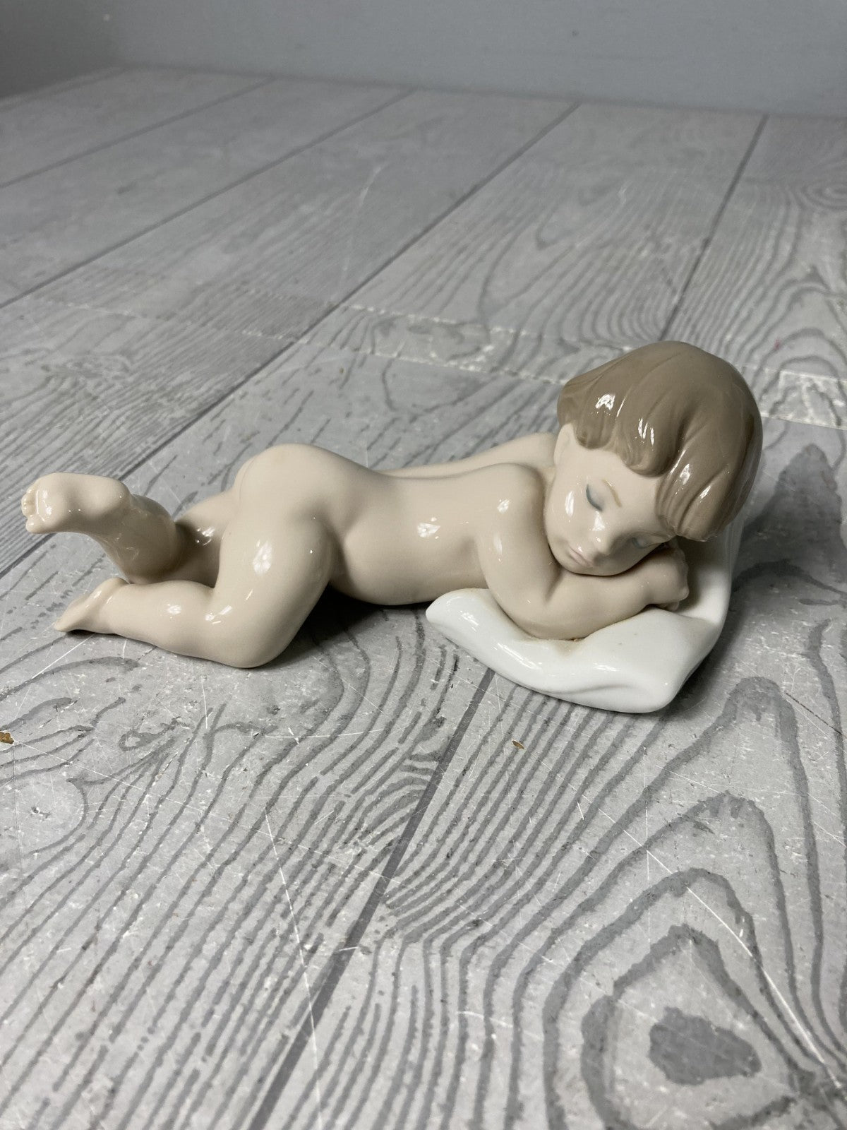 Lladro Porcelain Figurine Sleepy Time In Original Box Gloss Finish