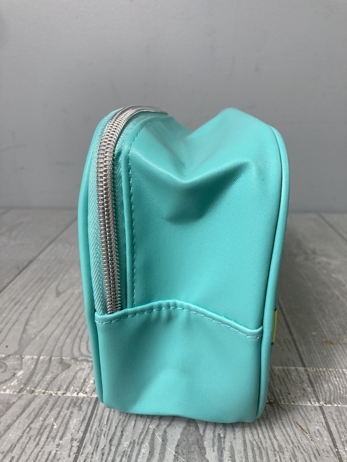 Scooby Doo Mystery Machine Limited Edition PR Case for Wet n' Wild with Makeup S
