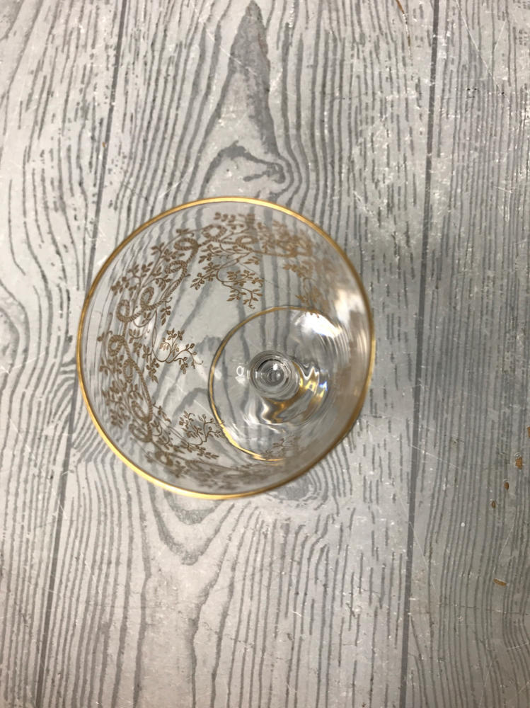Set of 6 Elegant Gold Floral Wine Glasses - Rope and Vines Designs - Kitchen