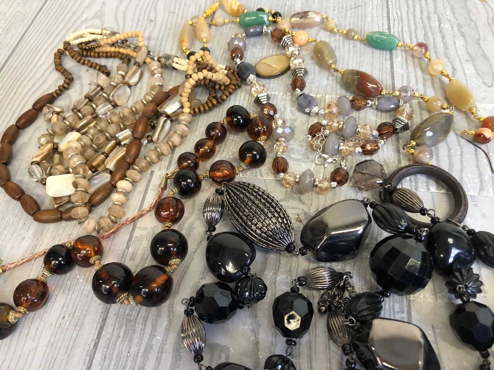 2.4 Pound Lot of Necklaces- Some Broken Costume Jewelry Mostly for Crafting