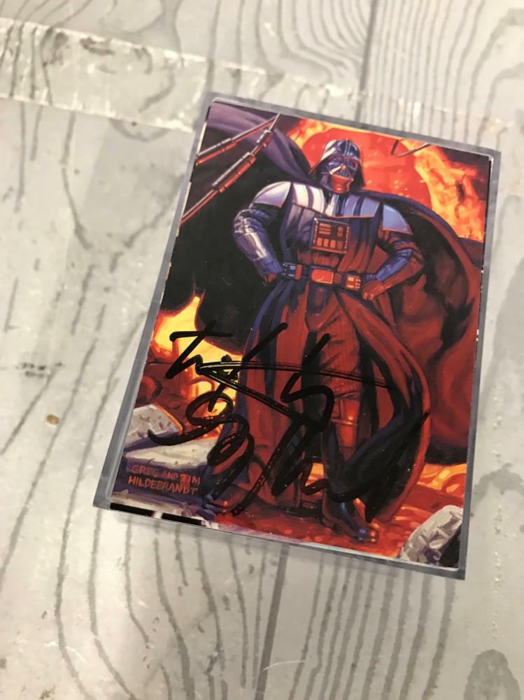 signed star wars trading cards in case - Very Good - Very Good