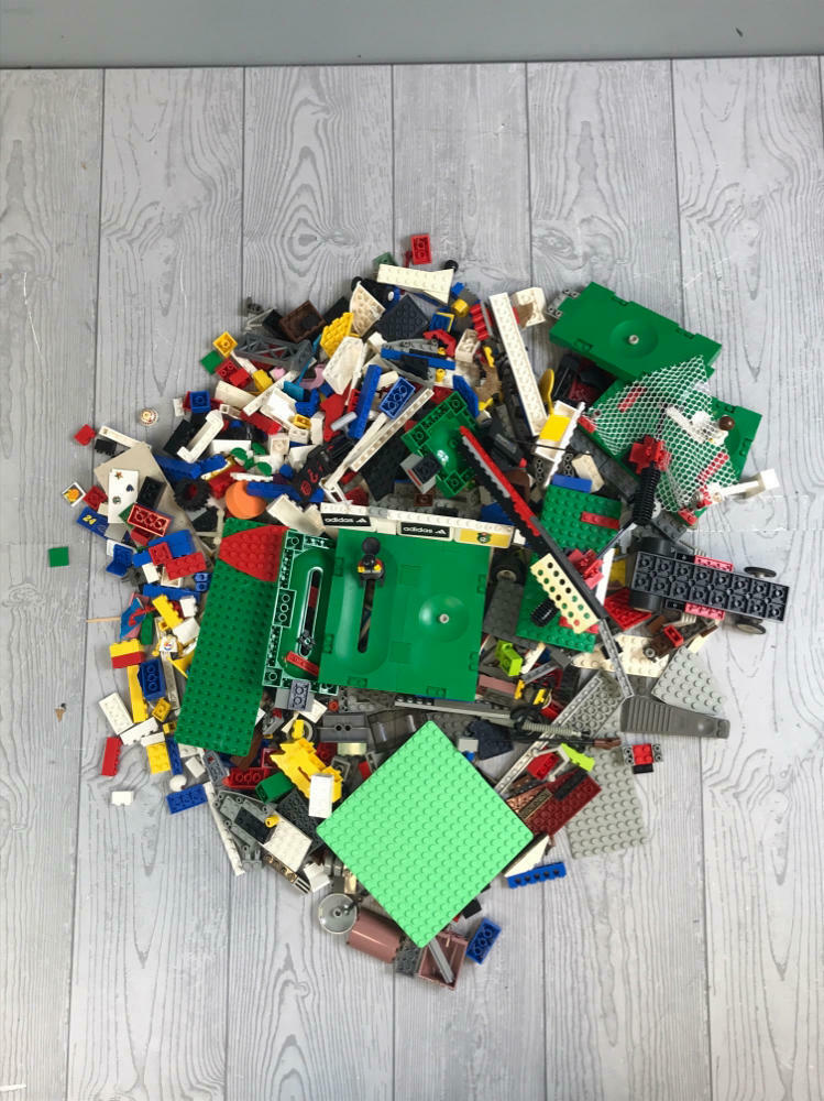 5.2 Pound Lot of Multicolor Mixed Matched Lego Blocks and Pieces - Building Toys - Good