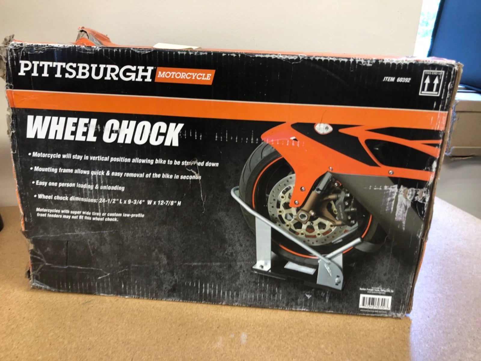 Unopened PITTSBURGH Motorcycle Wheel Chock - 60392 - Self Locking - Easy Loading