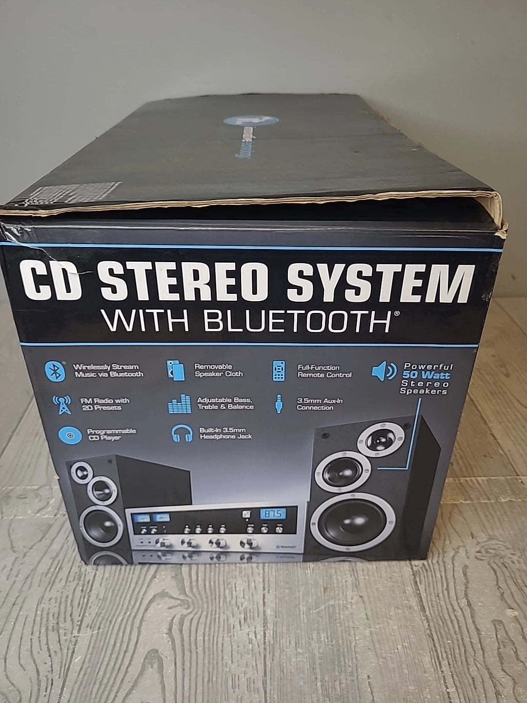 Innovative Technology ITCDS5000 Classic CD Stereo System with Bluetooth - Silver