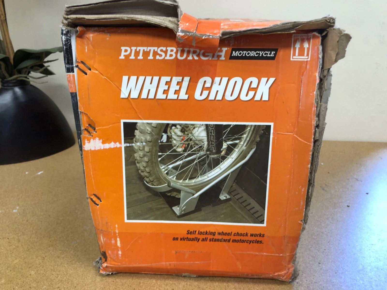 Unopened PITTSBURGH Motorcycle Wheel Chock - 60392 - Self Locking - Easy Loading