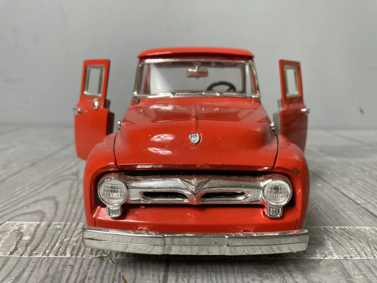 MIRA 1:18 Red FORD F100 PICKUP 1956 Die-Cast Model No Box