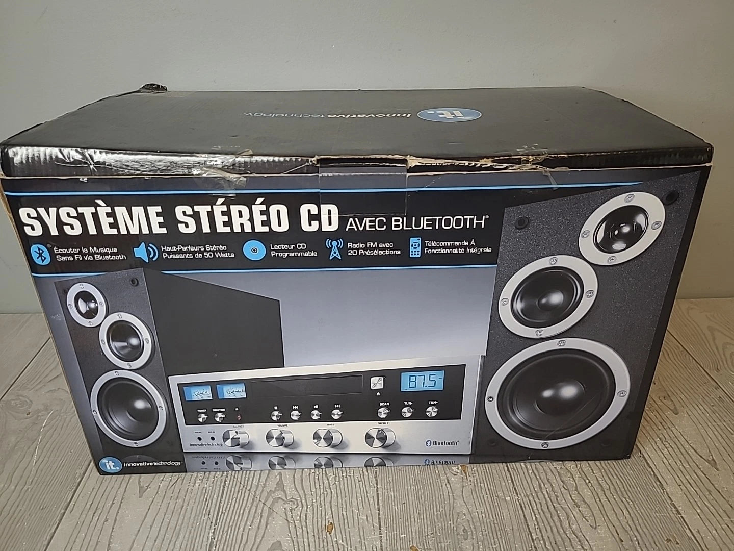 Innovative Technology ITCDS5000 Classic CD Stereo System with Bluetooth - Silver