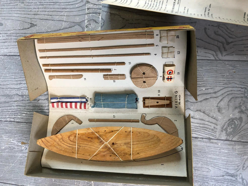 Vintage Constructo Viking Long Ship Model Kit (R-410) Spain in Original Box