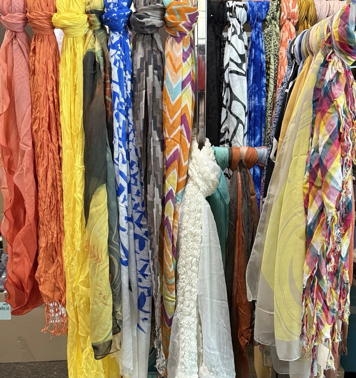 Lot of 25 NEW Scarves Mixed, Acetate, Polyester, Variety Colors & Sizes