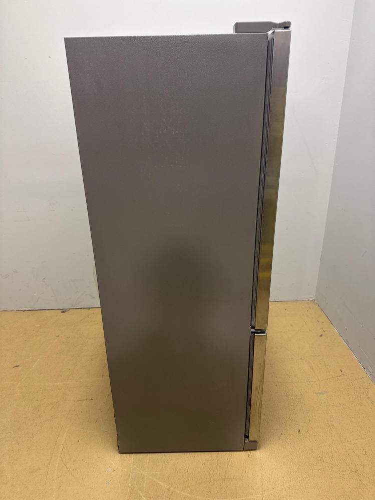 20 cu. ft. 36-In. Width Counter Depth French Door Refrigerator Interior Dispense - Good