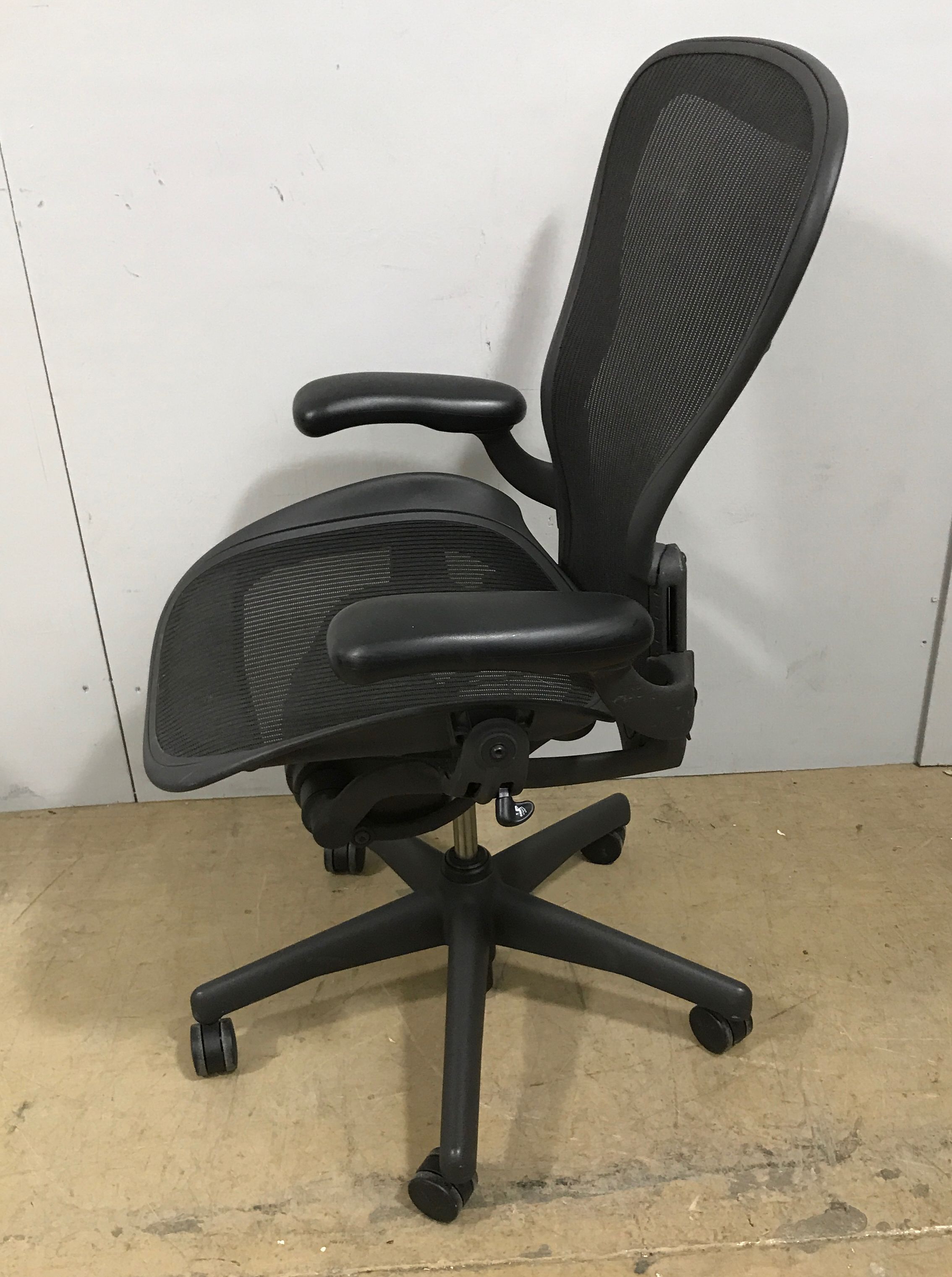 Herman Miller Aeron Mesh Back Task Chair – Size B, Posture Fit - Office Chair