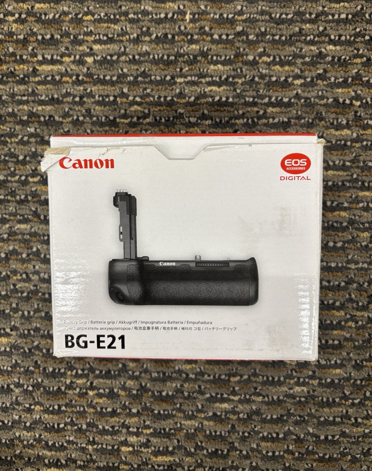 Used Canon BG-E21 Camera Battery Grip in Box For Canon EOS