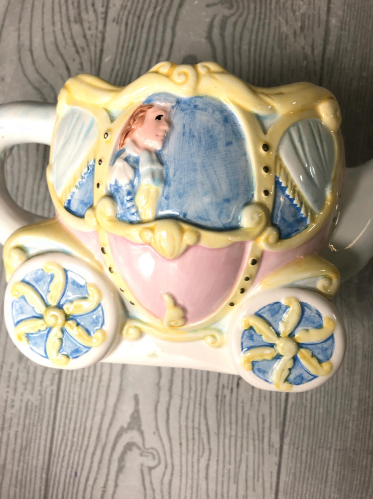 Applause Inc. Porcelain Cinderella Carriage Teapot And Salt & Pepper Shakers