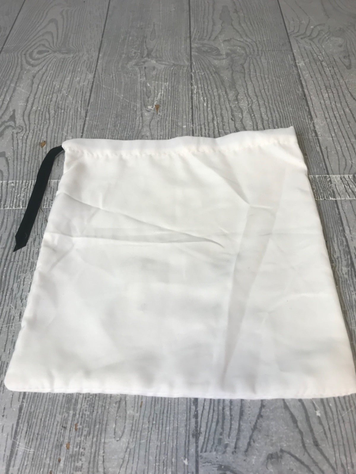 Gucci Dust Bag Ivory Satin Drawstring Storage Travel Dust Bag - 10" x 9.5"