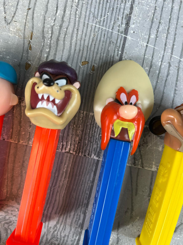 Lot of Vintage Pez Dispensers Collectible Warner Brothers Various Cartoon Movies