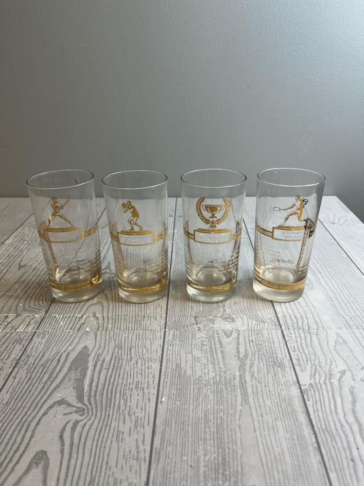 Set of 4 Vintage Sports King Drinking Glasses Mid-Century Gold Detail Overlay