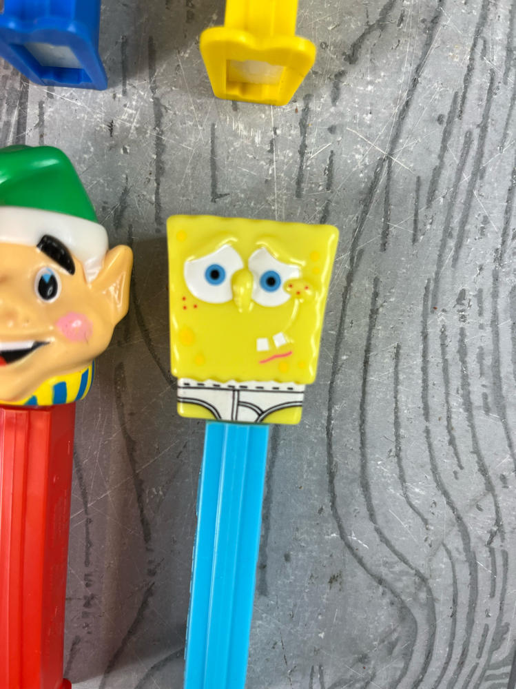 Lot of Vintage Pez Dispensers Collectible Warner Brothers Various Cartoon Movies