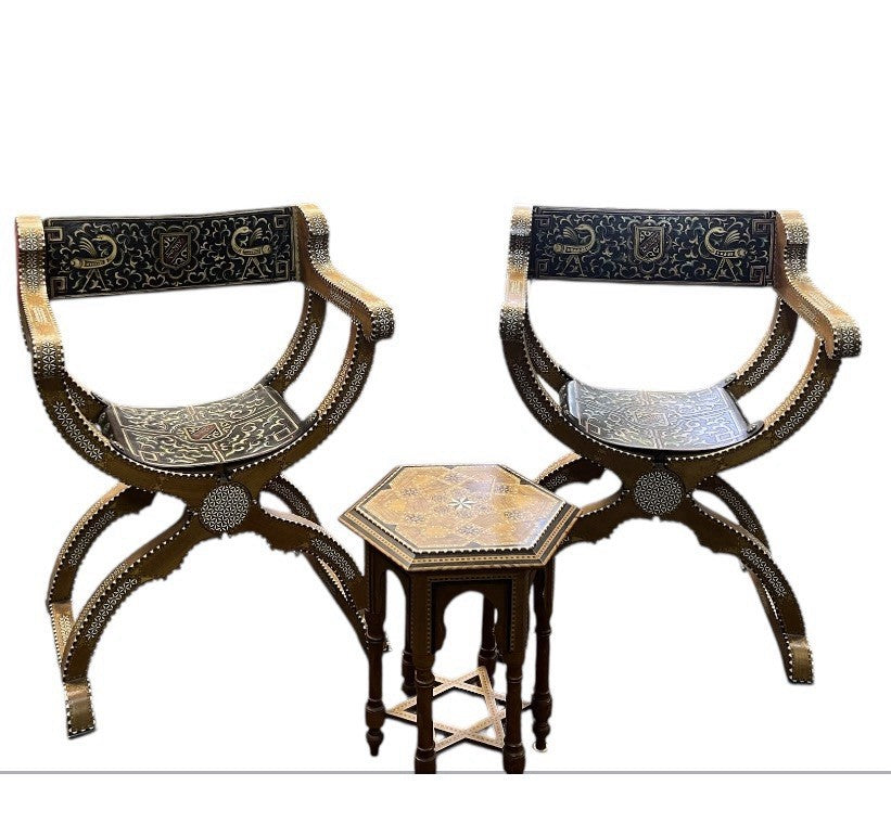 Hispano-Moresque Renaissance Hip joint Armchairs With Side Table
