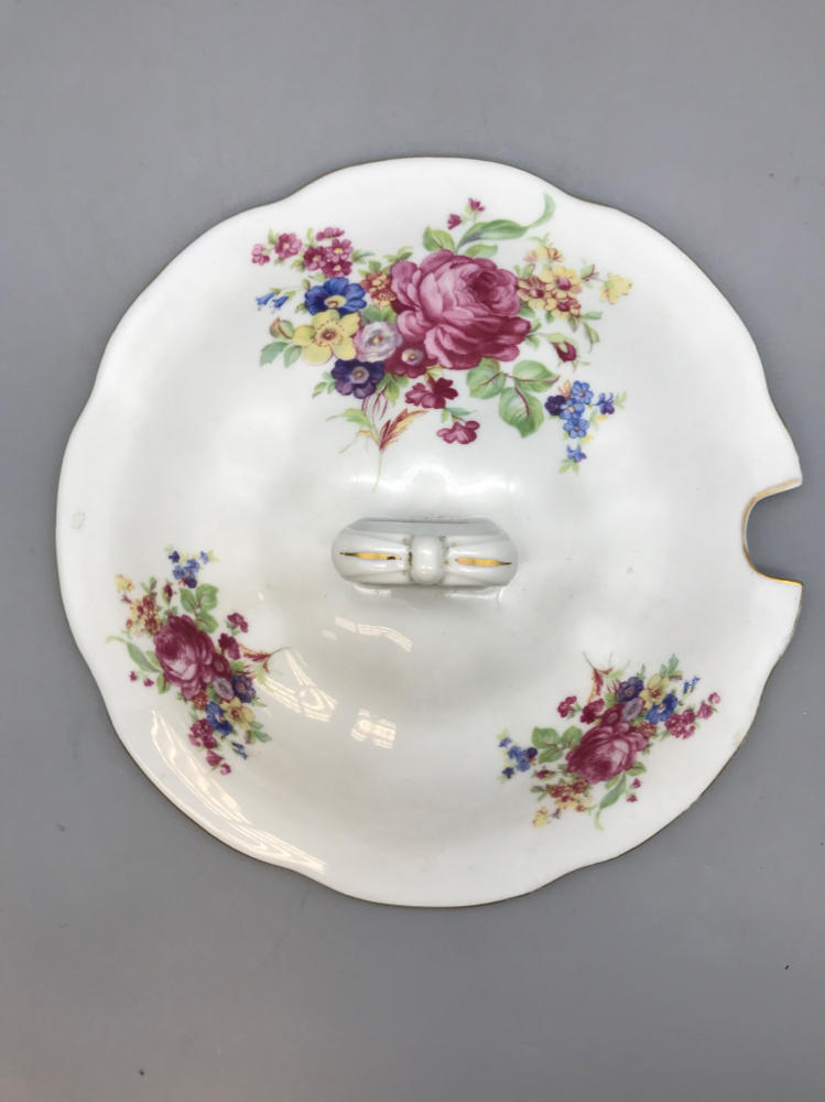 Favolina Poland Soup Tureen with Ladle - White w/ Floral Designs and Gold Trim