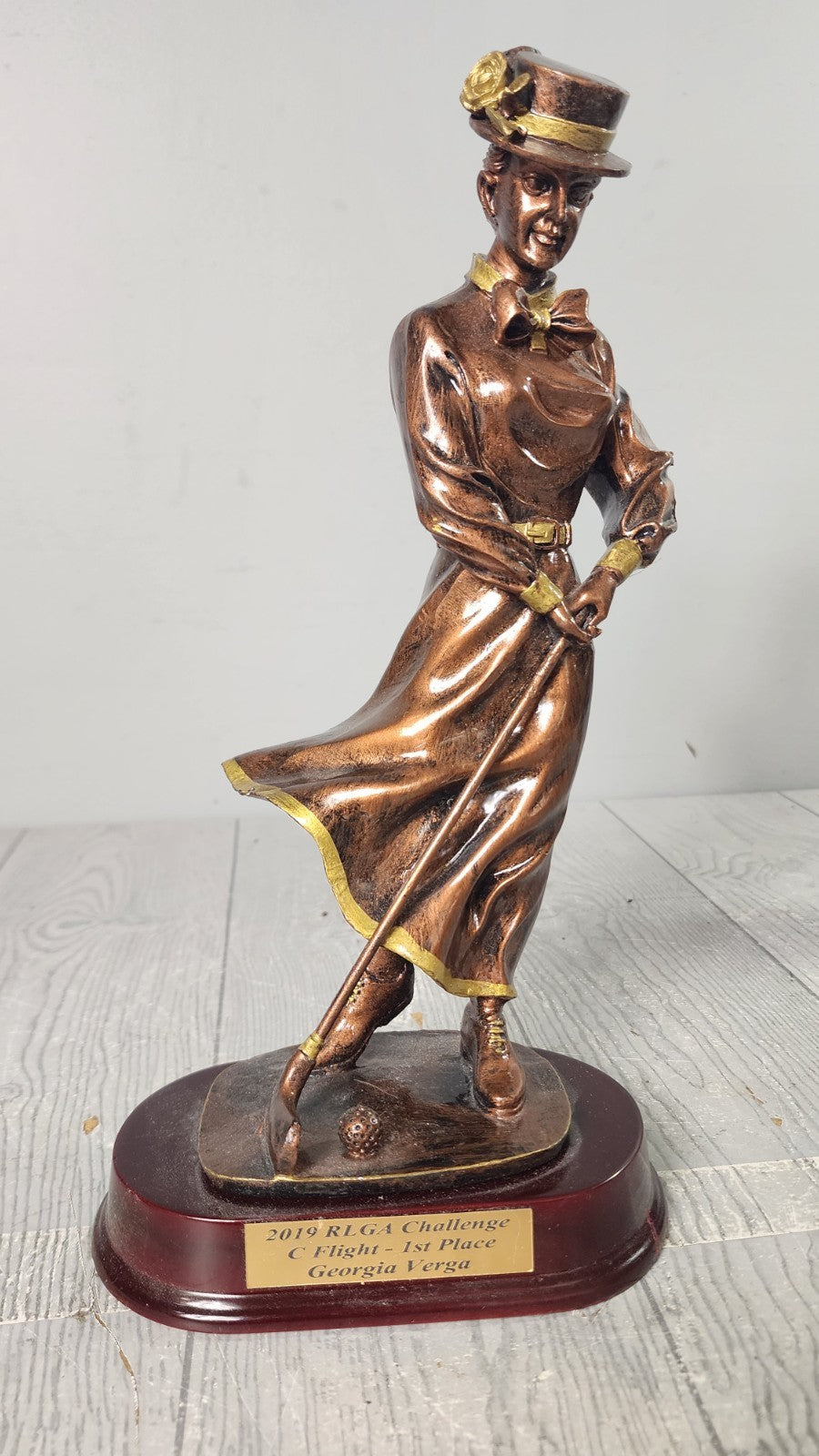 Vintage Bronze Series Female Golfer on Rosewood Finish Base RLGA - Challenge Geo