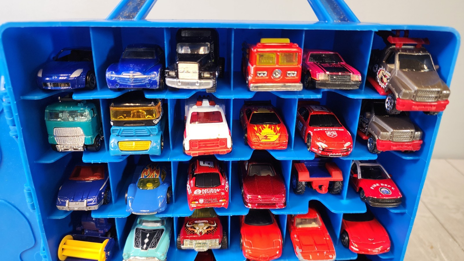 Mattel Hot Wheels Blue 48 Car Carrying Case Filled with 49 Cars! 2000s (Box 3)