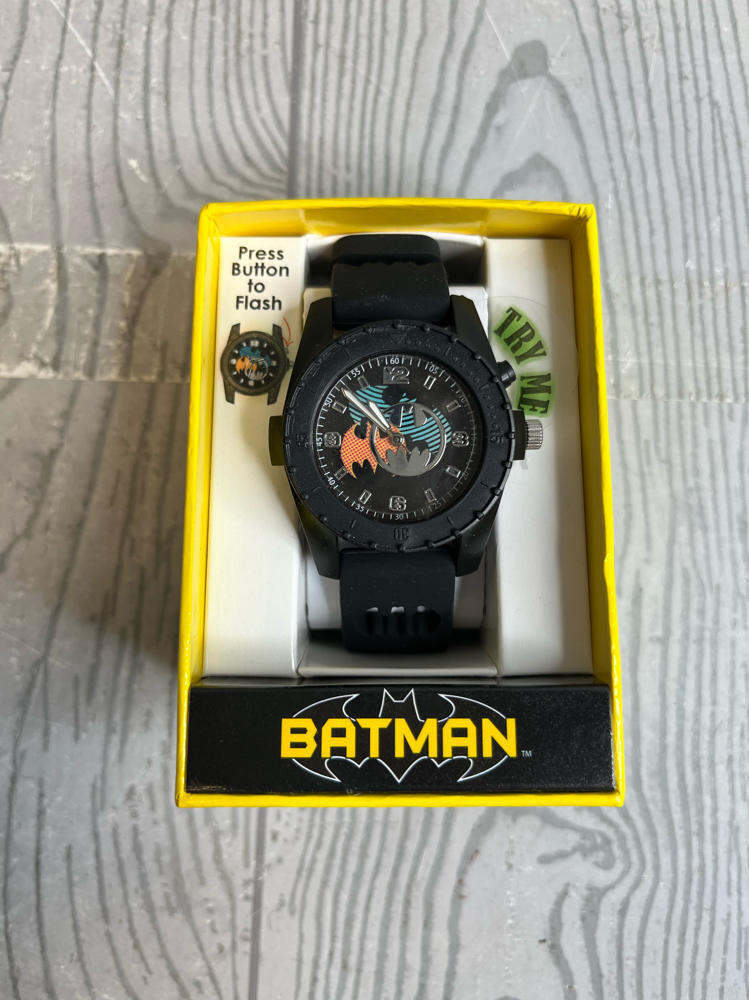 DC Comics Batman Flashing Bat Signal Dial Black Digital Wrist Watch New In Box