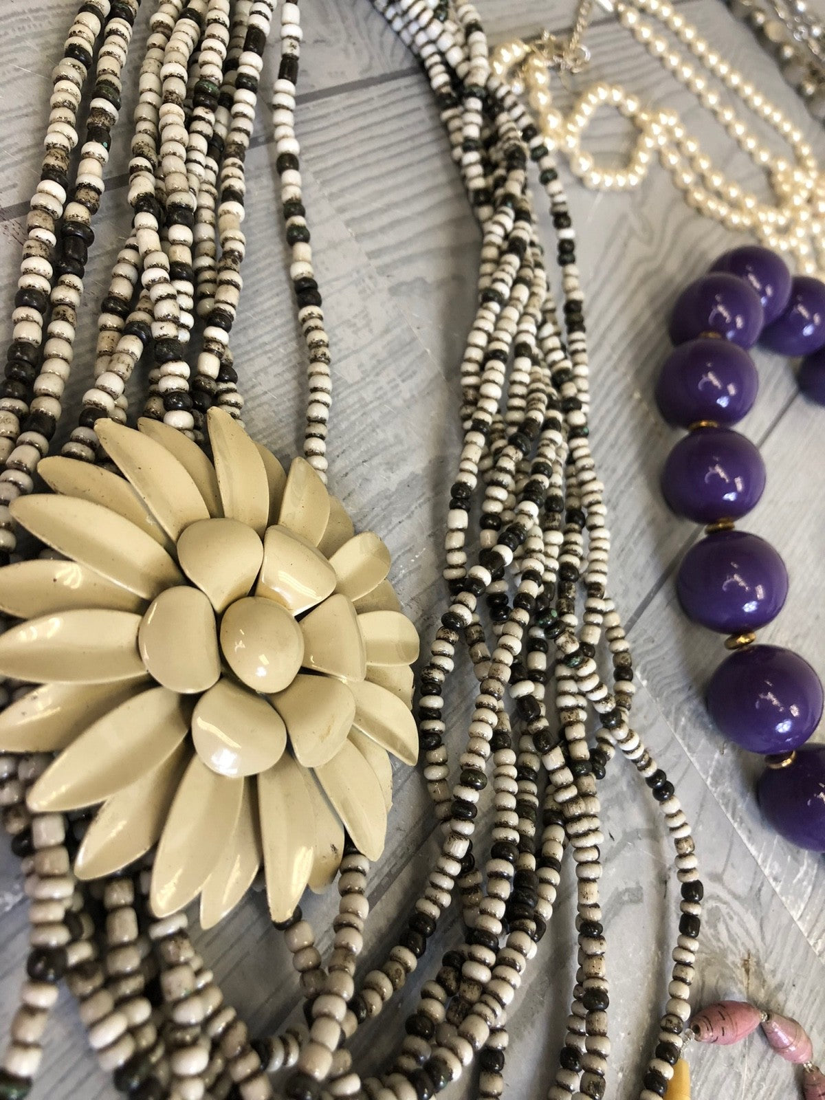 2.8 Pound Mixed Lot of Necklaces- Costume Jewelry with Pearls and Beads