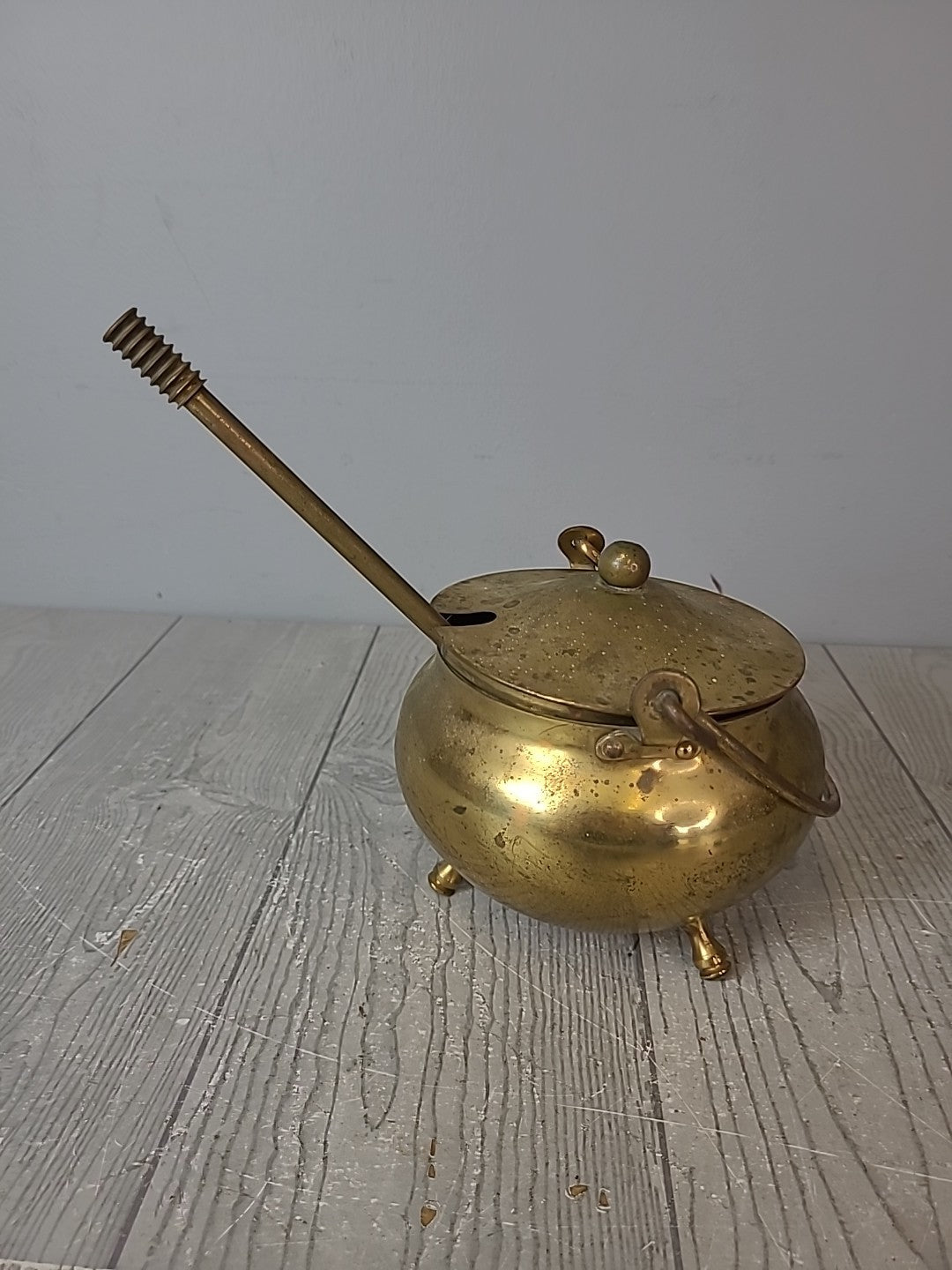 Vintage Brass Firestarter Mortar/ Pestle Kindling Lighter with Lid