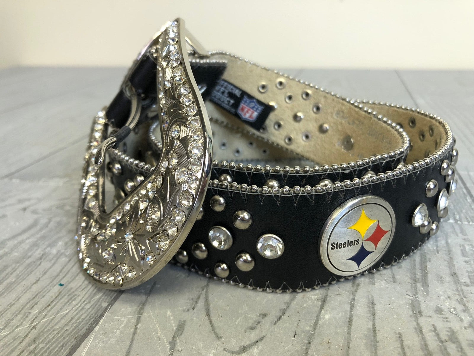 Pittsburgh Steelers Black NFL Leather Belt Rhinestone Bedazzled Bling Size Small