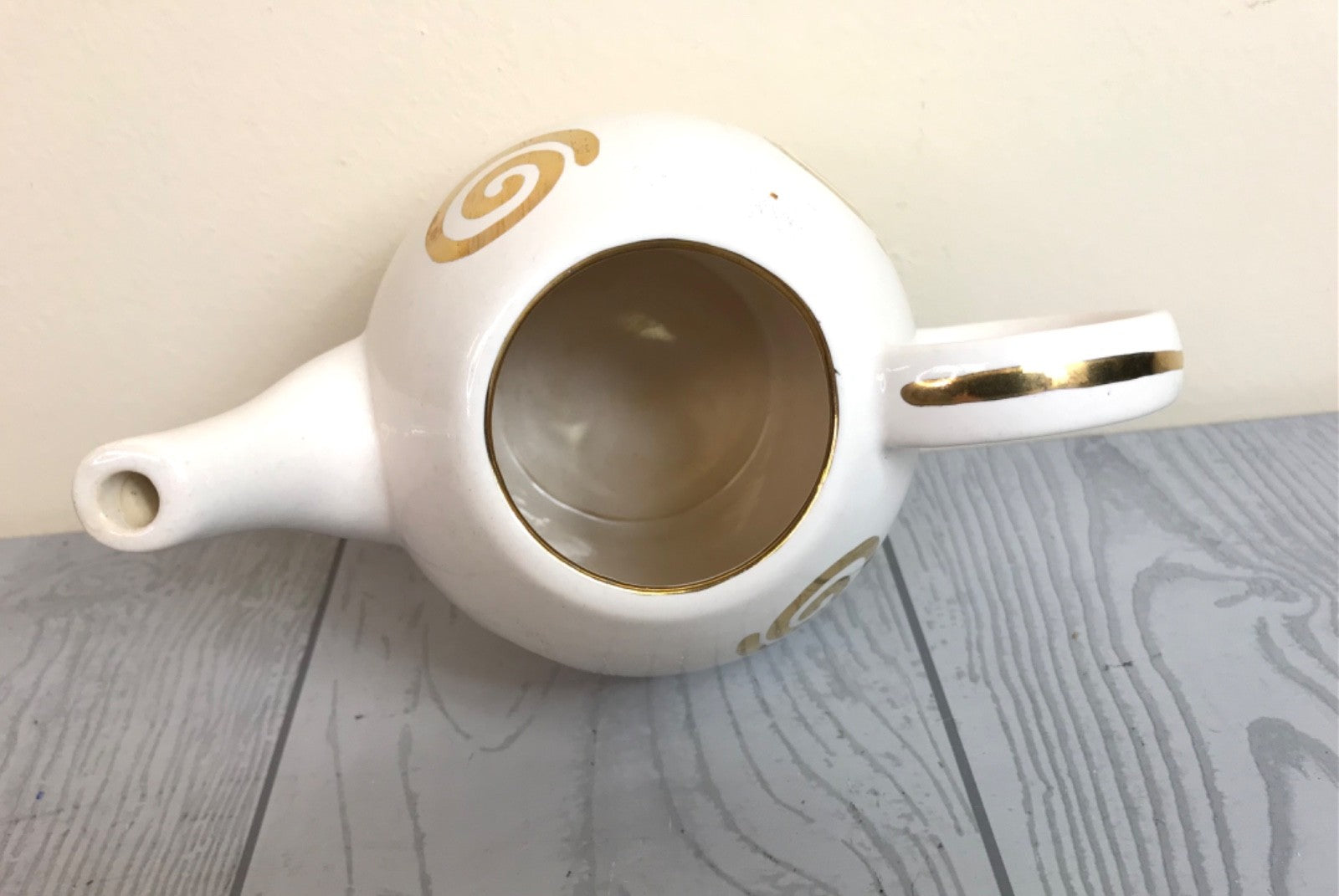 Ceramic White with Gold Swirl " Tea for One " Set with Modern Design- Pot + Cup