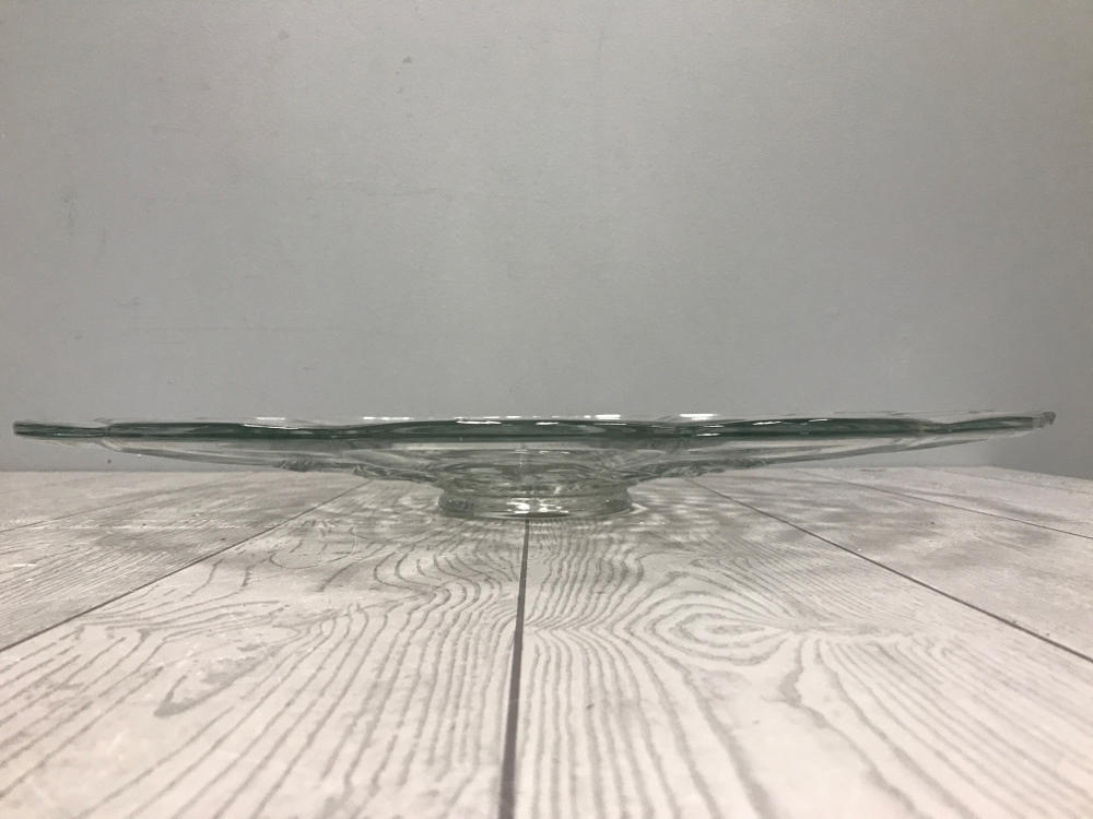 Scalloped Crystal Platter/Tray