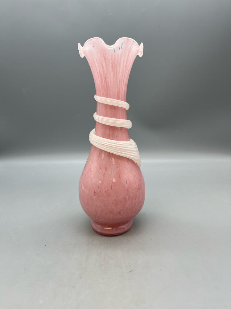 Vtg. Pink Handcrafted Murano Glass Vase Applied White Spiral Twist Shell Detail